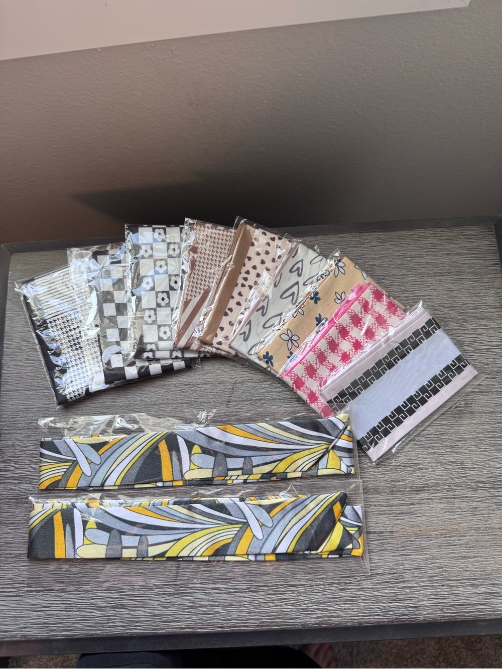 Twilly Scarf Set Multi Print for Purses or Neck. 11 included.